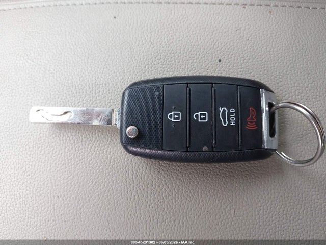 KIA Optima Lx 2016 5XXGT4L35GG028047 Image 11