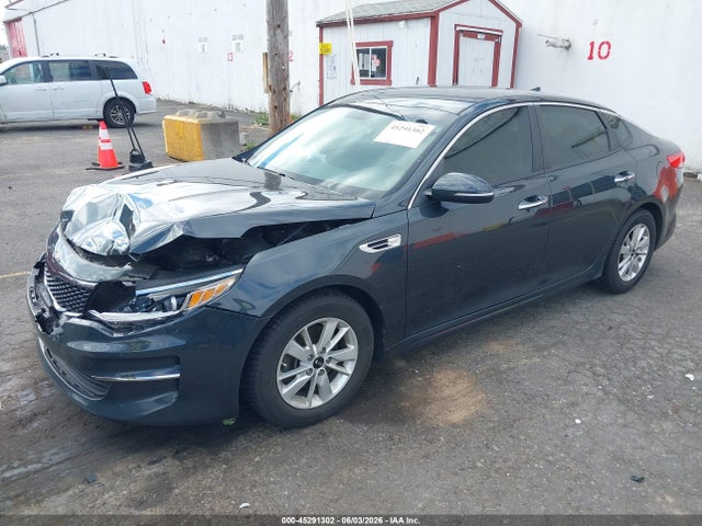 KIA Optima Lx 2016 5XXGT4L35GG028047 Image 2