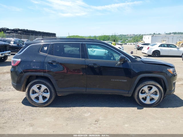 Jeep Compass Latitude 4x4 2019 3C4NJDBB4KT840426 Image 13