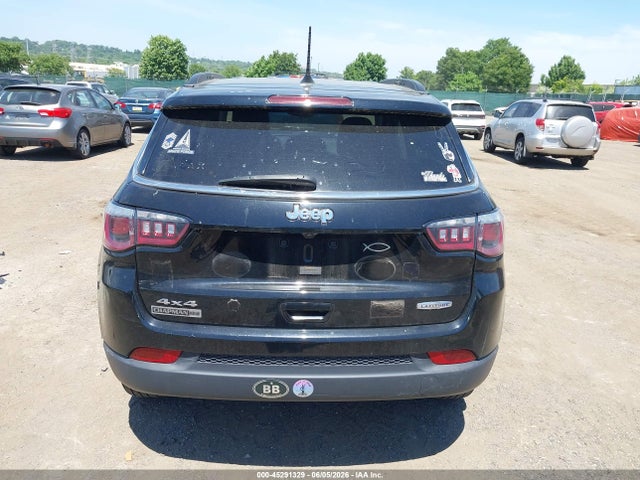 Jeep Compass Latitude 4x4 2019 3C4NJDBB4KT840426 Image 16