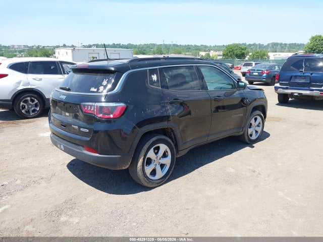 Jeep Compass Latitude 4x4 2019 3C4NJDBB4KT840426 Image 4