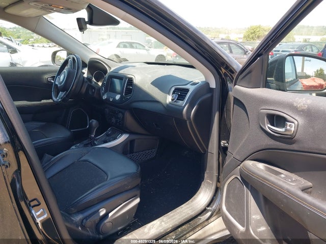 Jeep Compass Latitude 4x4 2019 3C4NJDBB4KT840426 Image 5