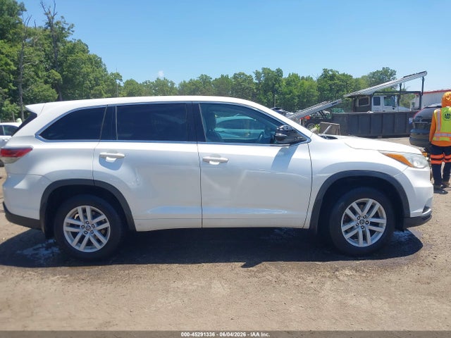45291336 :رقم المزاد ، 5TDBKRFH4GS317548 vin ، 2016 Toyota Highlander Le V6 مزاد بيع