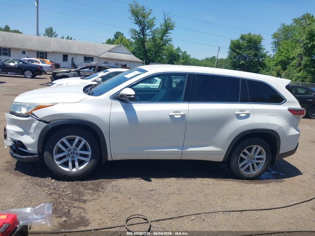 45291336 :رقم المزاد ، 5TDBKRFH4GS317548 vin ، 2016 Toyota Highlander Le V6 مزاد بيع