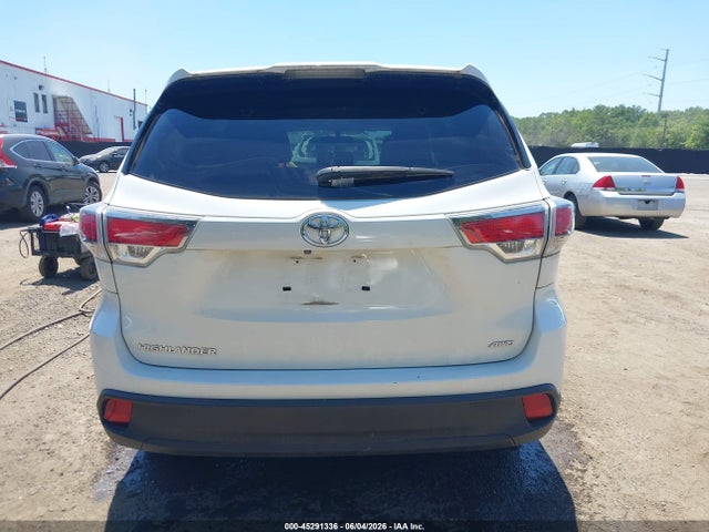 45291336 :رقم المزاد ، 5TDBKRFH4GS317548 vin ، 2016 Toyota Highlander Le V6 مزاد بيع