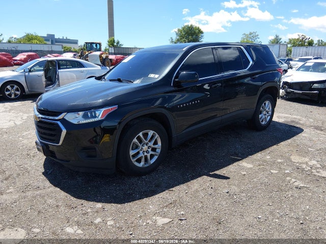1GNERFKW2JJ176633 Chevrolet Traverse Ls