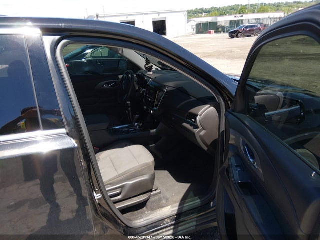 1GNERFKW2JJ176633 Chevrolet Traverse Ls