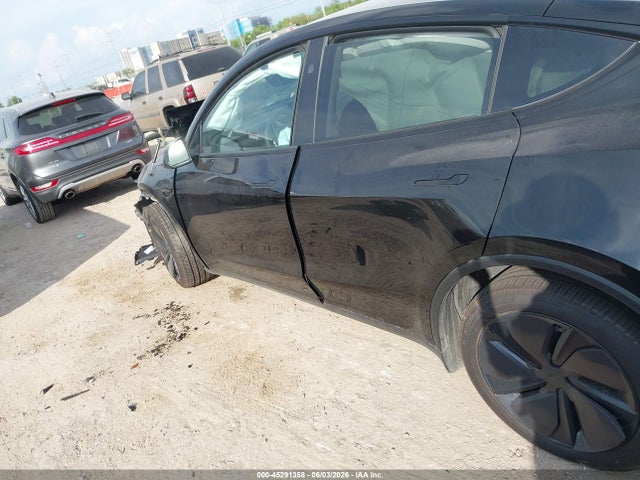Продаж на аукціоні авто 2026 Tesla Model Y All-wheel Drive/long Range Launch Series/premium All-wheel Drive, vin: 7SAYGDEE9TA623438, номер лоту: 45291358