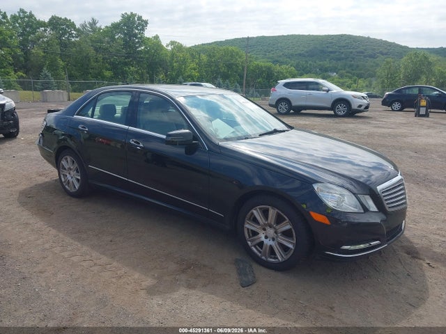 2013 Mercedes-benz E 350 4matic მანქანა იყიდება აუქციონზე, vin: WDDHF8JB4DA709438, აუქციონის ნომერი: 45291361