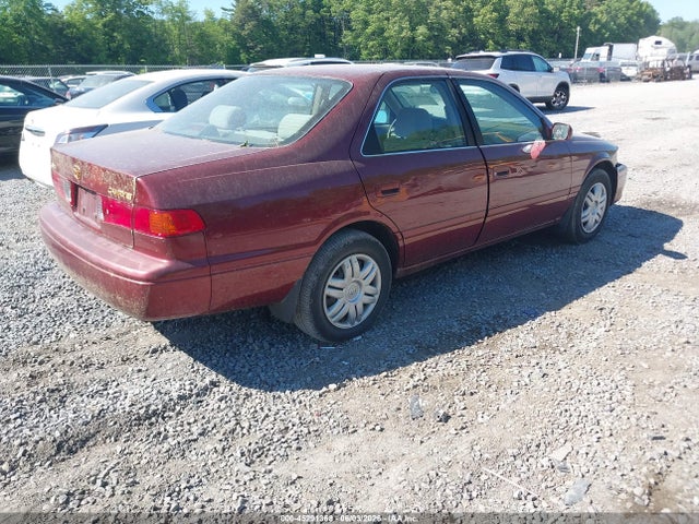 Продажа на аукционе авто 2000 Toyota Camry Le, vin: 4T1BG28K8YU733497, номер лота: 45291368