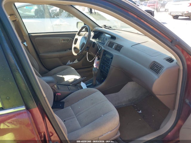 Продажа на аукционе авто 2000 Toyota Camry Le, vin: 4T1BG28K8YU733497, номер лота: 45291368