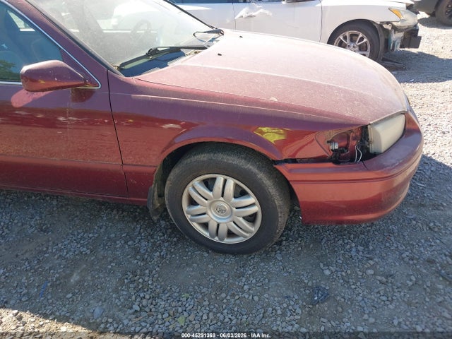 Продажа на аукционе авто 2000 Toyota Camry Le, vin: 4T1BG28K8YU733497, номер лота: 45291368