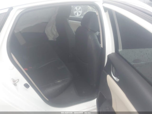 Продажа на аукционе авто 2016 Honda Civic Ex, vin: 2HGFC2F70GH517422, номер лота: 45291426
