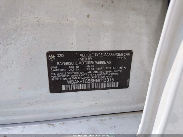 WBA8E1G56HNU15315 BMW 320i