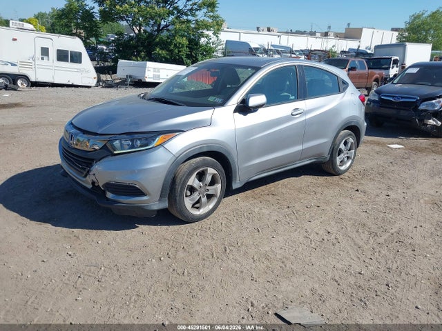 Honda HR-V LX 2019 3CZRU6H3XKG705863 Image 2