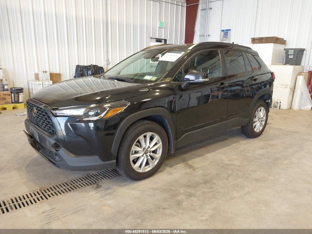 Toyota Corolla Cross Le 2022 7MUBAABG2NV007273 Image 2