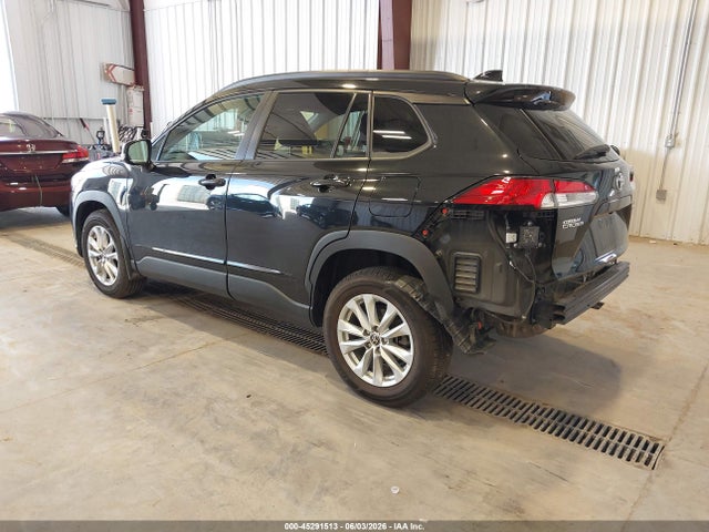 Toyota Corolla Cross Le 2022 7MUBAABG2NV007273 Image 3
