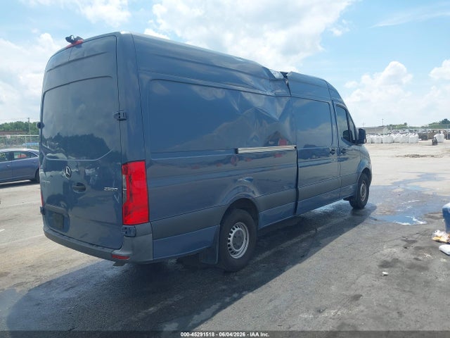 45291518 :رقم المزاد ، W1Y40CHY5MT072647 vin ، 2021 Mercedes-benz Sprinter 2500 High Roof I4 مزاد بيع