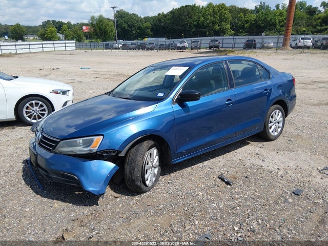 2015 Volkswagen Jetta 1.8t Se მანქანა იყიდება აუქციონზე, vin: 3VWD17AJ0FM282397, აუქციონის ნომერი: 45291522