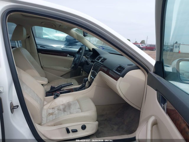 45291537 :رقم المزاد ، 1VWCN7A34DC073292 vin ، 2013 Volkswagen Passat 2.0l Tdi Sel Premium مزاد بيع