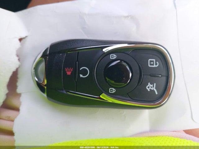 45291598 :رقم المزاد ، KL4CJGSB5HB028260 vin ، 2017 Buick Encore Essence مزاد بيع