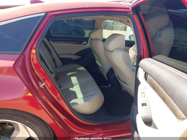 1HGCV1F9XJA139592 Honda Accord Touring