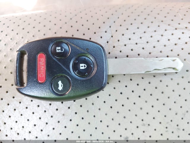 2006 Honda Cr-v Se მანქანა იყიდება აუქციონზე, vin: JHLRD78916C008013, აუქციონის ნომერი: 45291648