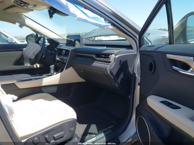 Продаж на аукціоні авто 2022 Lexus Rx 350, vin: 2T2JZMDA3NC363485, номер лоту: 45291666