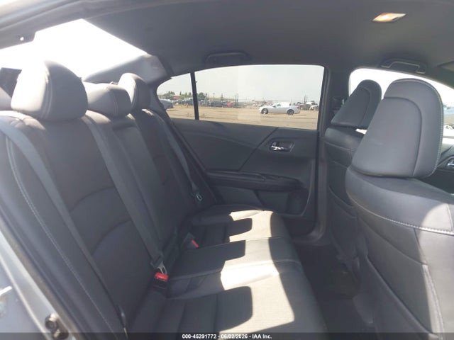 Продажа на аукционе авто 2017 Honda Accord Sport, vin: 1HGCR2F54HA129478, номер лота: 45291772