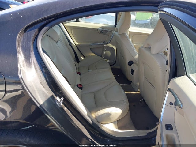 Volvo S60 T5 2014 YV1612FHXE1285835 Image 8