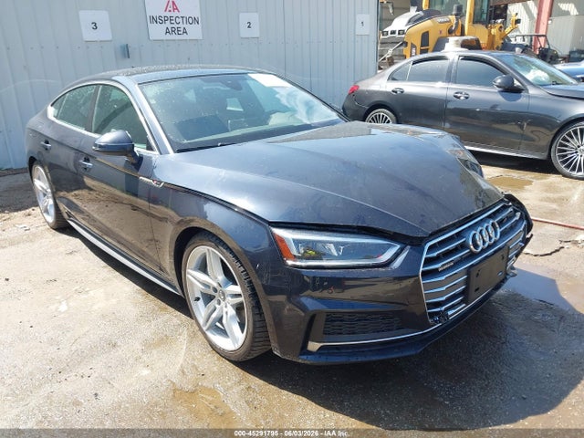 Audi A5 2.0t Premium 2018 WAUENCF57JA099825 main image
