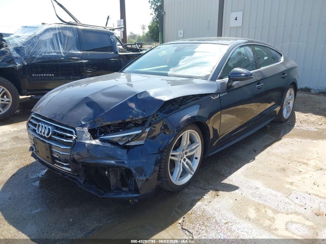 Audi A5 2.0t Premium 2018 WAUENCF57JA099825 Image 2