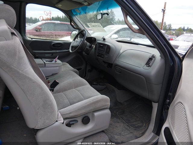 45291822 :رقم المزاد ، 1FTRX17W92NA49836 vin ، 2002 Ford F150 مزاد بيع