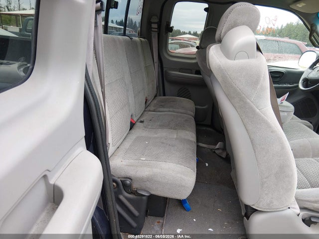 45291822 :رقم المزاد ، 1FTRX17W92NA49836 vin ، 2002 Ford F150 مزاد بيع