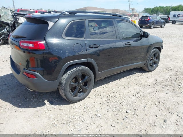 Продажа на аукционе авто 2015 Jeep Cherokee Latitude, vin: 1C4PJLCS1FW791381, номер лота: 45291832