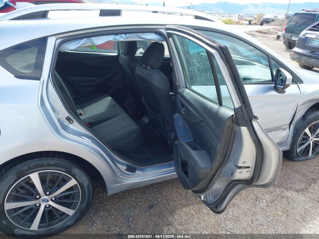 Продаж на аукціоні авто 2022 Subaru Impreza Premium 5-door, vin: 4S3GTAD65N3725741, номер лоту: 45291841