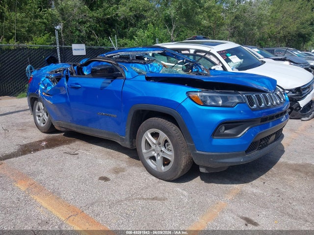 2023 Jeep Compass Latitude 4x4 მანქანა იყიდება აუქციონზე, vin: 3C4NJDBN8PT538042, აუქციონის ნომერი: 45291842