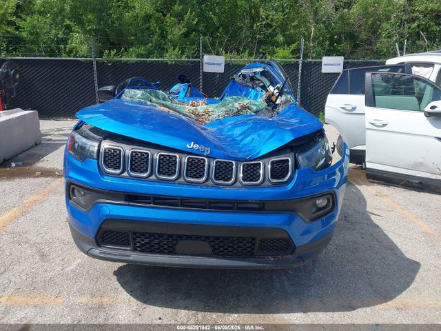 2023 Jeep Compass Latitude 4x4 მანქანა იყიდება აუქციონზე, vin: 3C4NJDBN8PT538042, აუქციონის ნომერი: 45291842