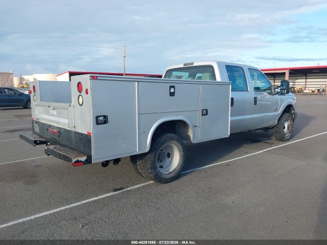Ford F-350 Chassis Xl 2015 1FD8W3HT1FEA89490 Image 4