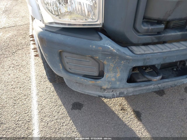 Ford F-350 Chassis Xl 2015 1FD8W3HT1FEA89490 Image 15