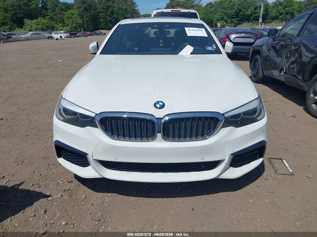 2019 Bmw 530i Xdrive მანქანა იყიდება აუქციონზე, vin: WBAJA7C5XKWW48346, აუქციონის ნომერი: 45291878