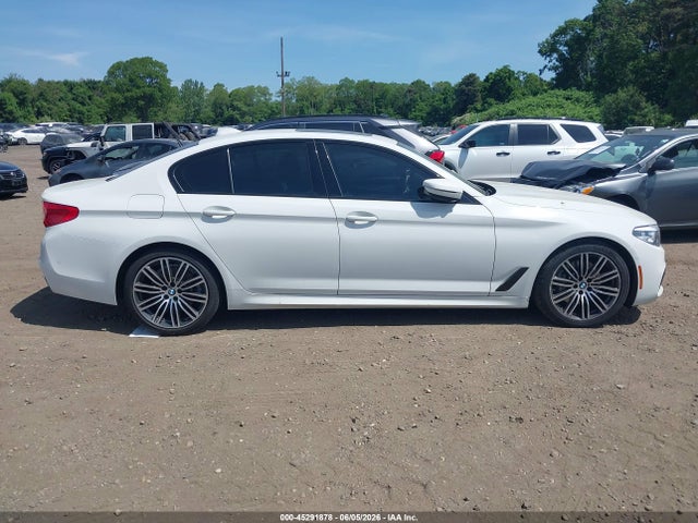 2019 Bmw 530i Xdrive მანქანა იყიდება აუქციონზე, vin: WBAJA7C5XKWW48346, აუქციონის ნომერი: 45291878