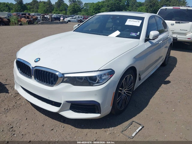 2019 Bmw 530i Xdrive მანქანა იყიდება აუქციონზე, vin: WBAJA7C5XKWW48346, აუქციონის ნომერი: 45291878