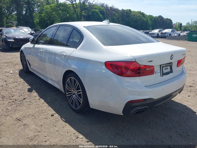 2019 Bmw 530i Xdrive მანქანა იყიდება აუქციონზე, vin: WBAJA7C5XKWW48346, აუქციონის ნომერი: 45291878
