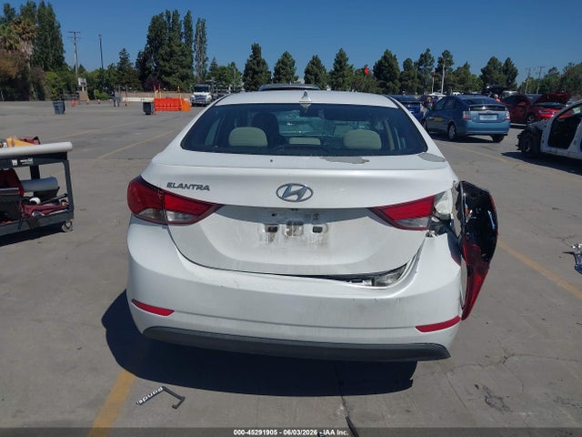 Hyundai ELANTRA SE 2015 5NPDH4AE9FH632289 Image 17