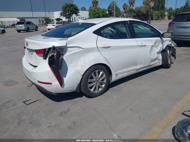 Hyundai ELANTRA SE 2015 5NPDH4AE9FH632289 Image 4