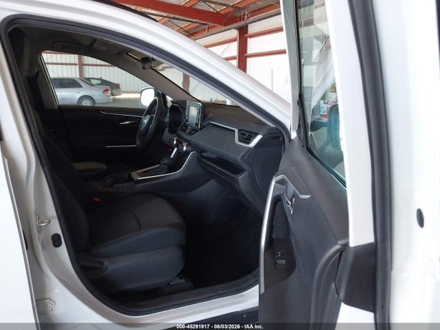 2021 Toyota Rav4 Xle მანქანა იყიდება აუქციონზე, vin: 2T3P1RFV5MW228340, აუქციონის ნომერი: 45291917
