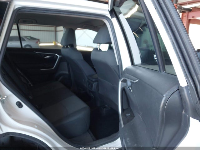 2021 Toyota Rav4 Xle მანქანა იყიდება აუქციონზე, vin: 2T3P1RFV5MW228340, აუქციონის ნომერი: 45291917