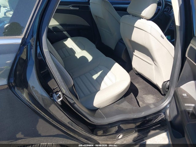 Продажа на аукционе авто 2018 Ford Fusion Hybrid S, vin: 3FA6P0UU2JR235851, номер лота: 45291934