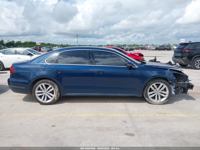 1VWBA7A36JC001156 Volkswagen Passat 2.0t Se